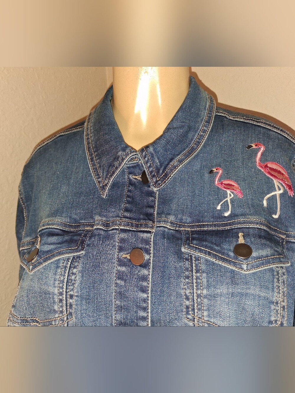 CROWN & IVY SUPER CUTE FLOMINGO JEAN JACKET SZ XLG - Picture 2 of 7